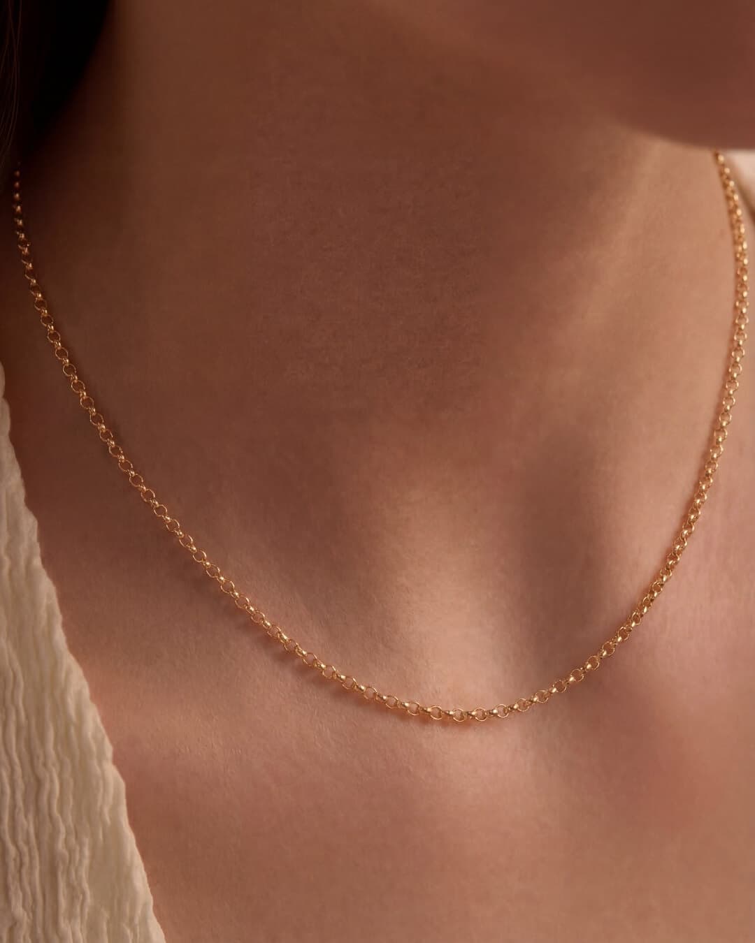 Rolo Chain worn on woman