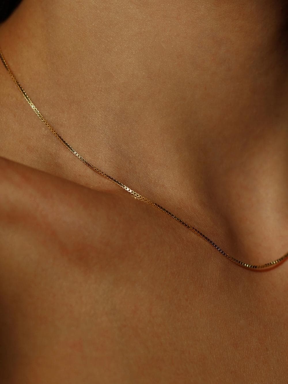 Venezia Chain detail in yellow gold