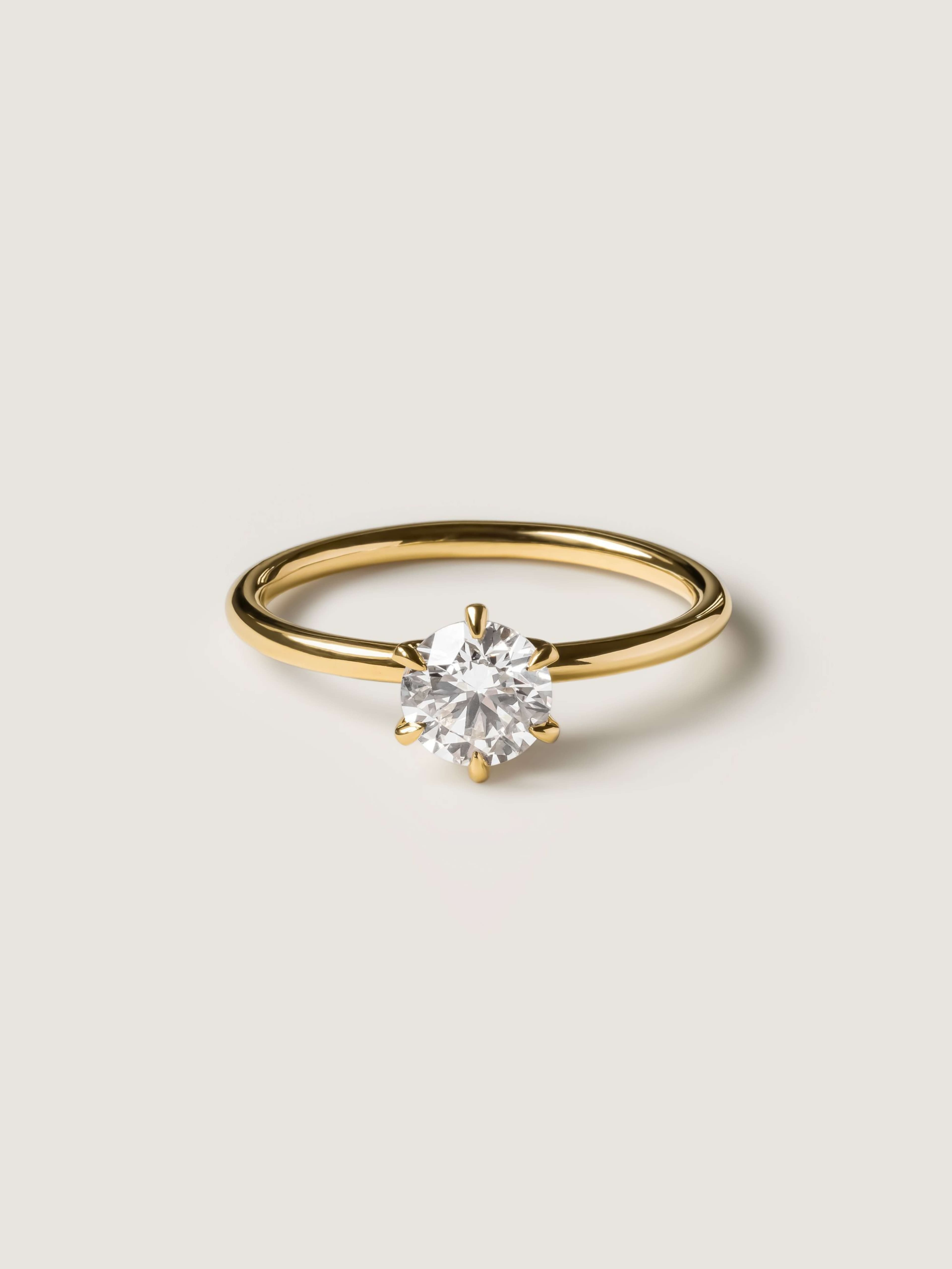 Aurelia Ring M in yellow gold