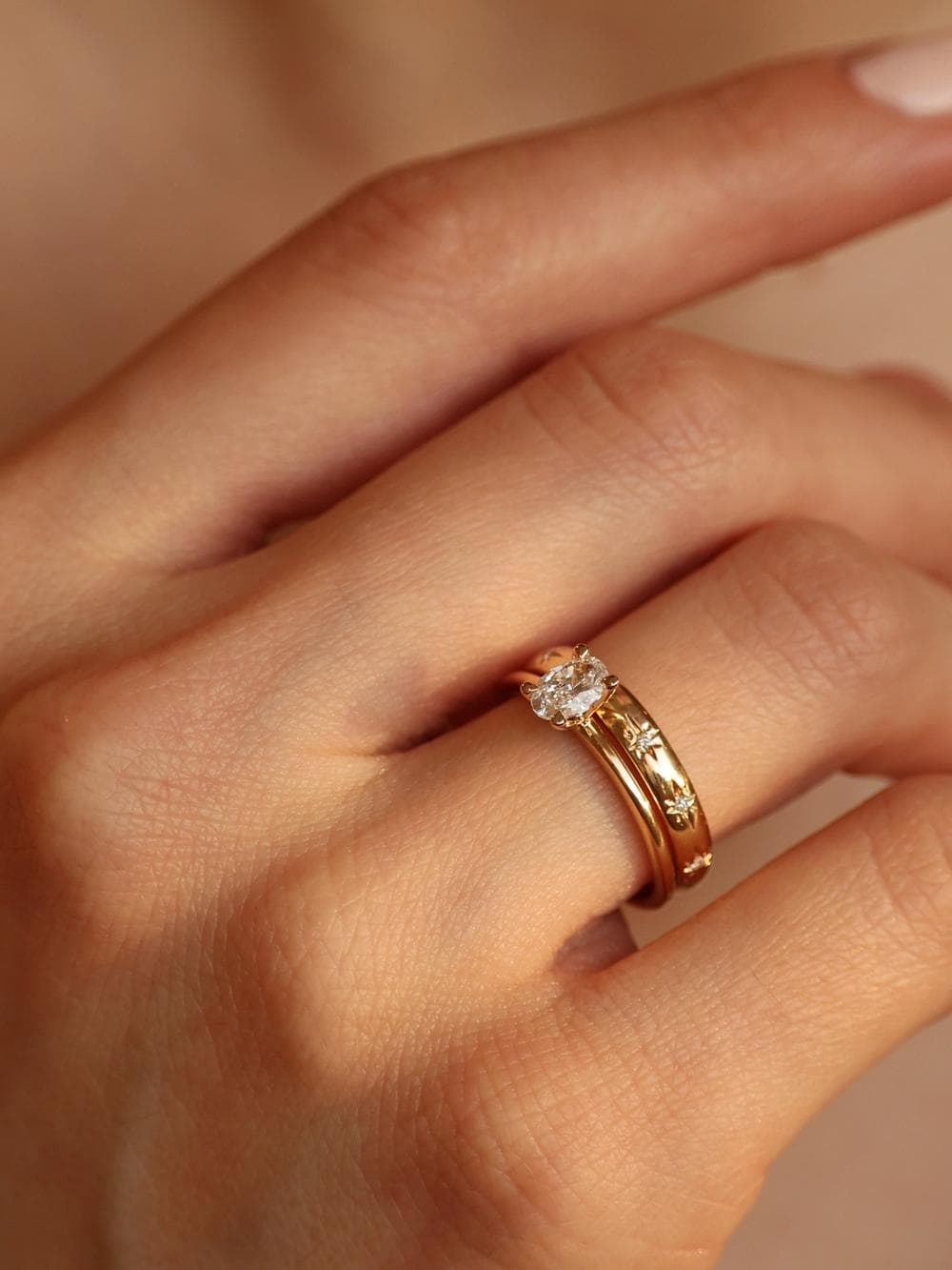 Classic Oval Cut Ring combined view