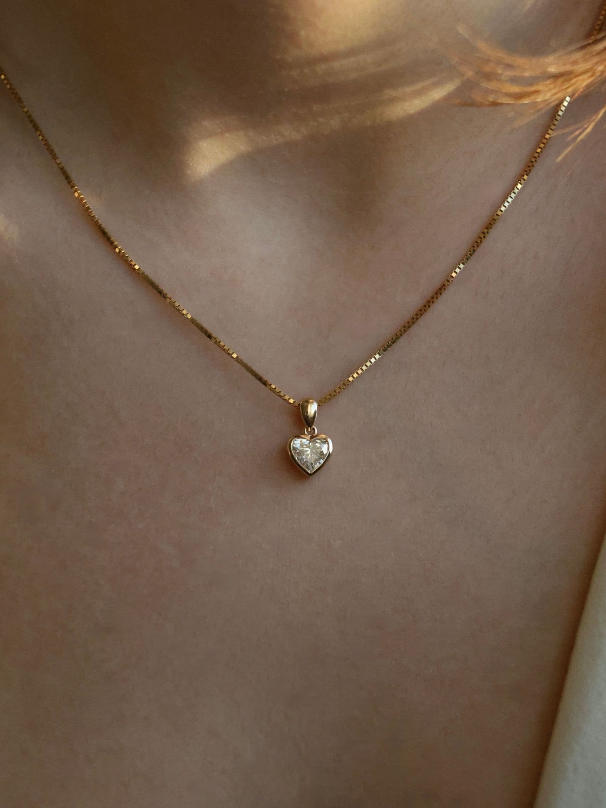 Heart Cut Pendant in yellow gold