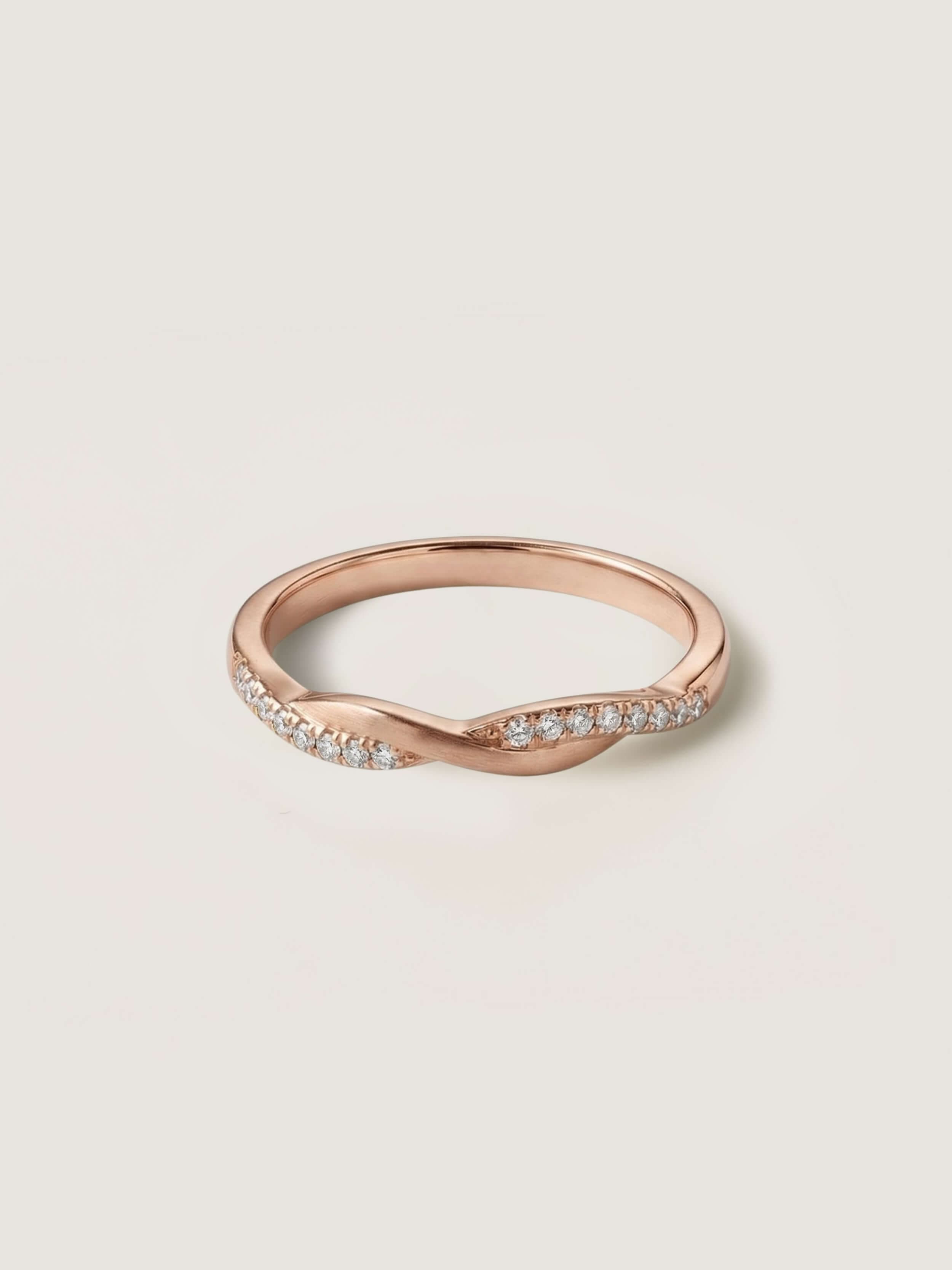 Infinity Pavé Ring in rose gold
