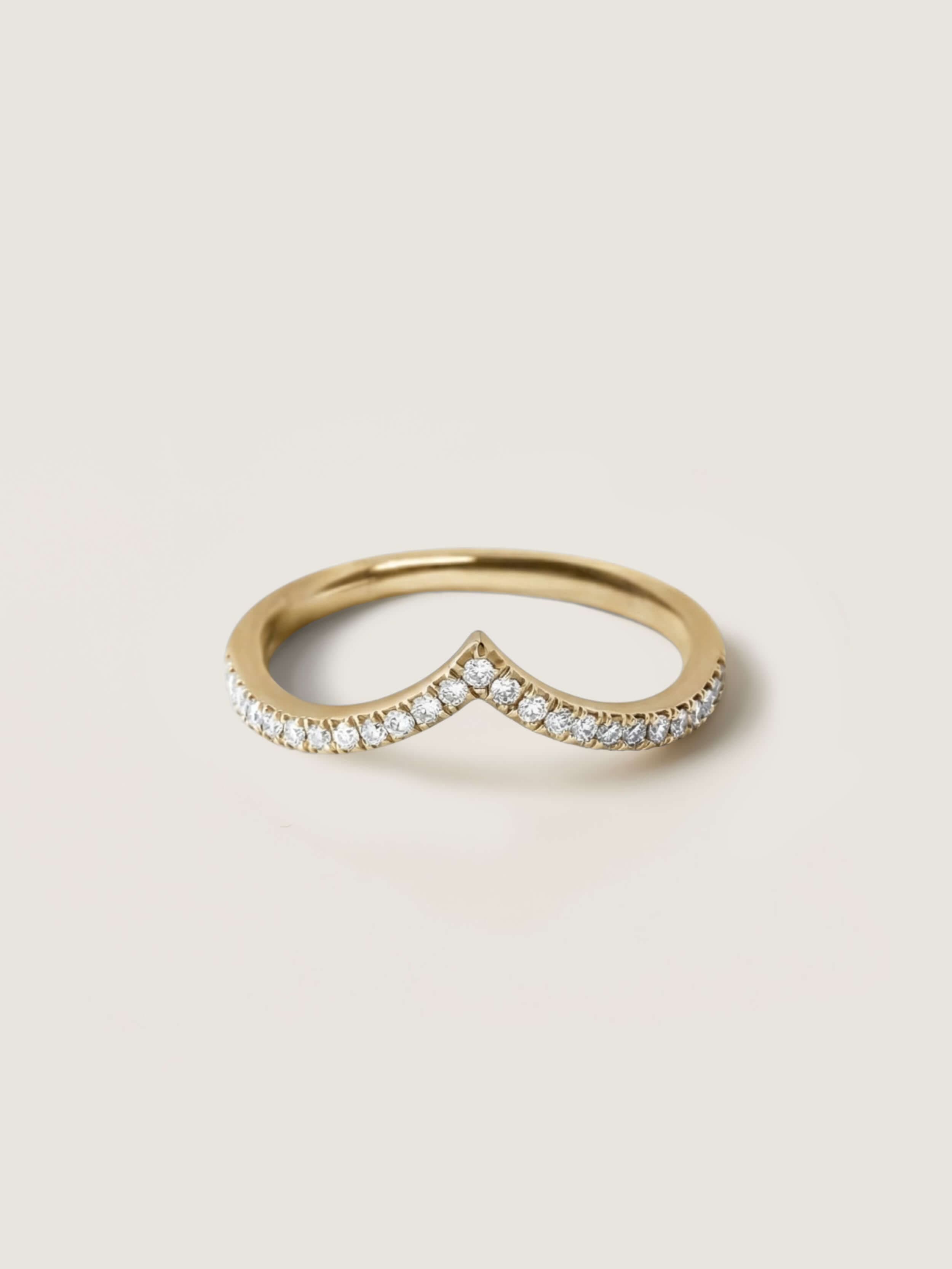 Women's Symbol Pavé Ring in yellow gold
