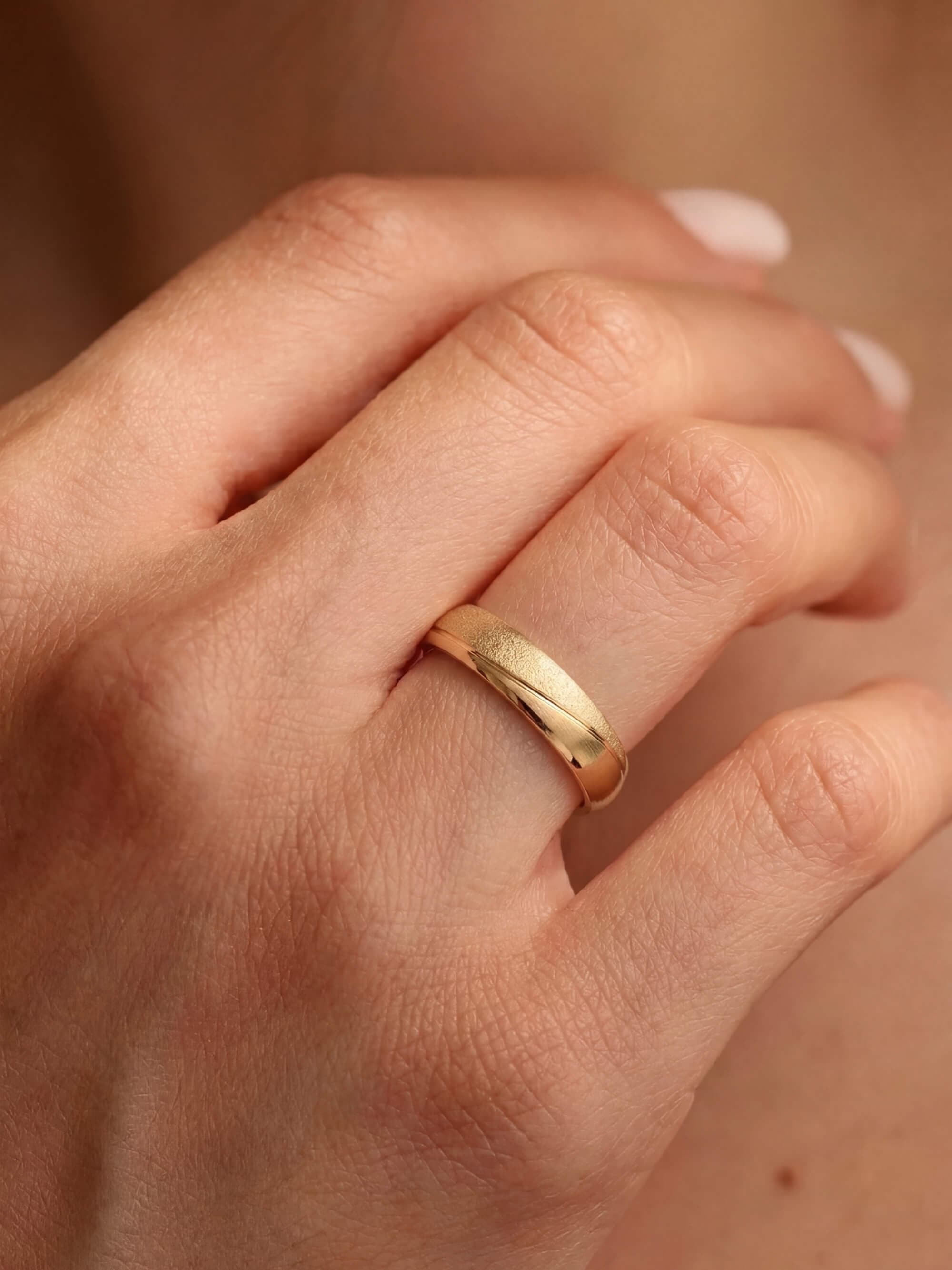 Waves Ring on hand